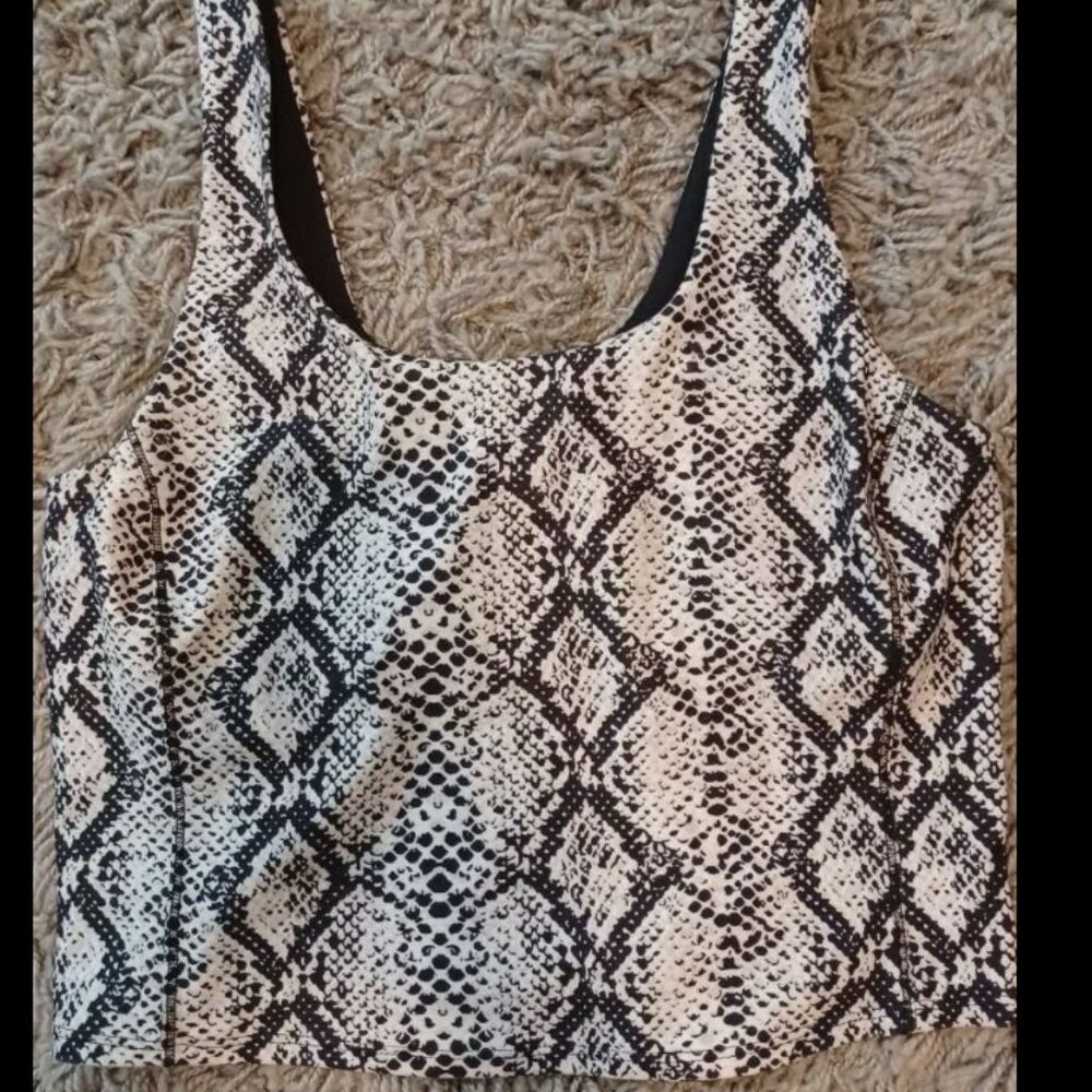 DSG Sports Tank Small